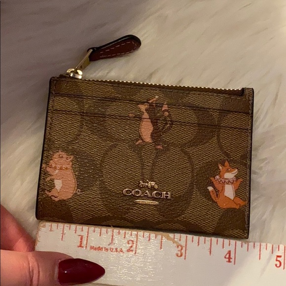 New Coach Card Holder - Picture 5 of 6